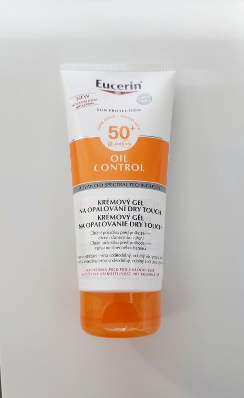 Eucerin SUN Krémový Gel na tělo Dry Touch Oil Control SPF 50+, 200ml
